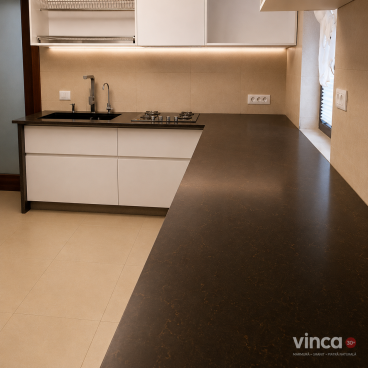 Blat de bucătărie din cuart Athos Brown. Eleganța pietrei naturale fără compromisuri