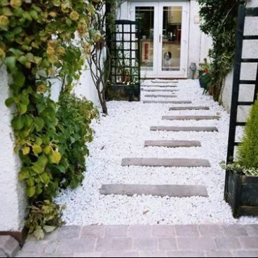 Cum sa construiesti o alee din pietris in gradina