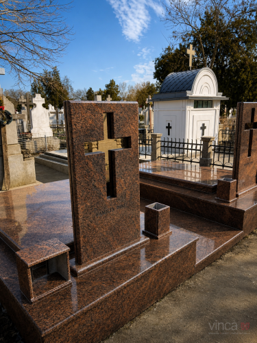 Monument complet dublu cu cruce din granit Maron Tan