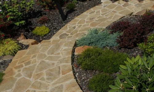 Piatra naturala gneiss auriu forme mari