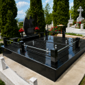 Monument funerar complet dublu cu cruce din granit Negru Absolut